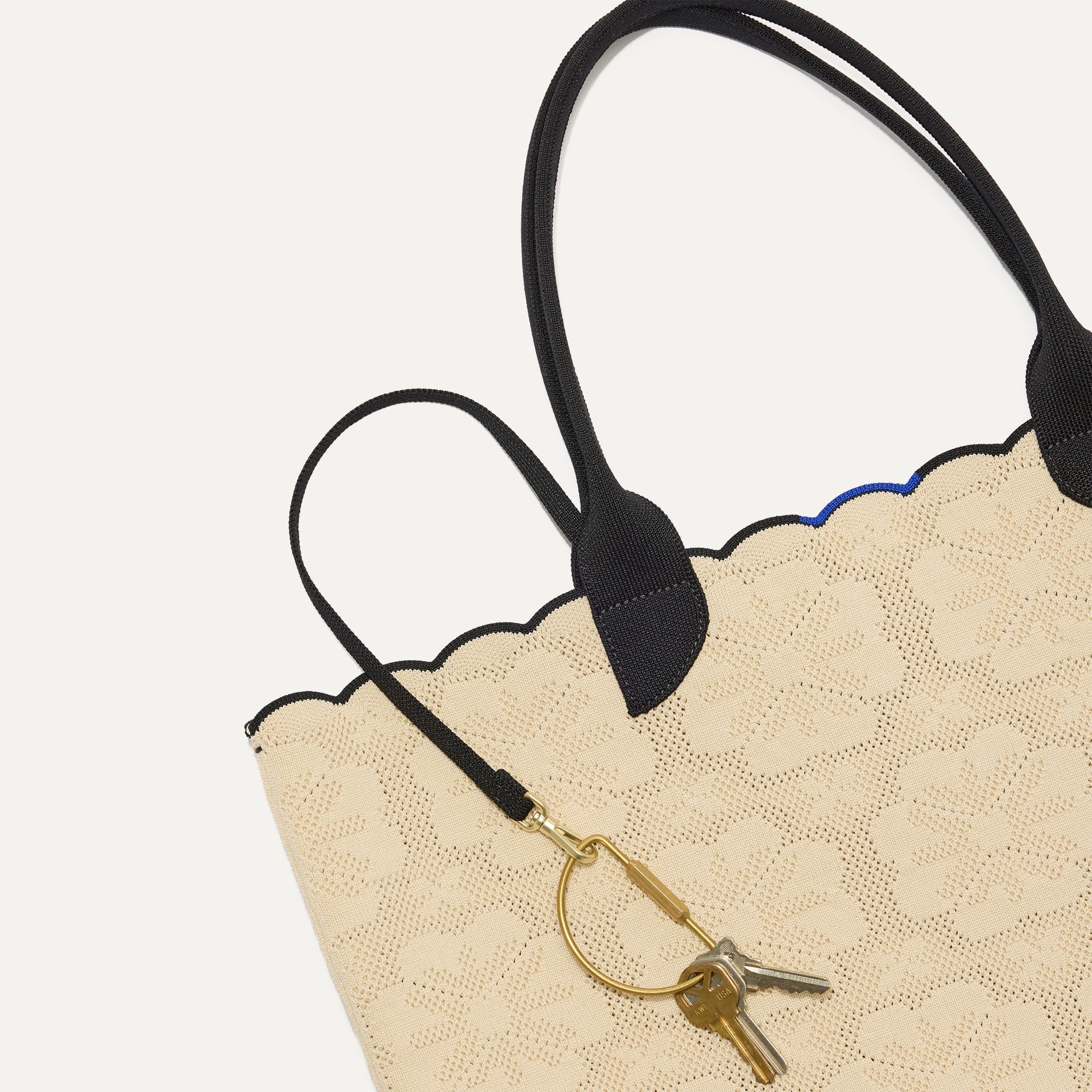 The Lightweight Tote - Ivory Carnation