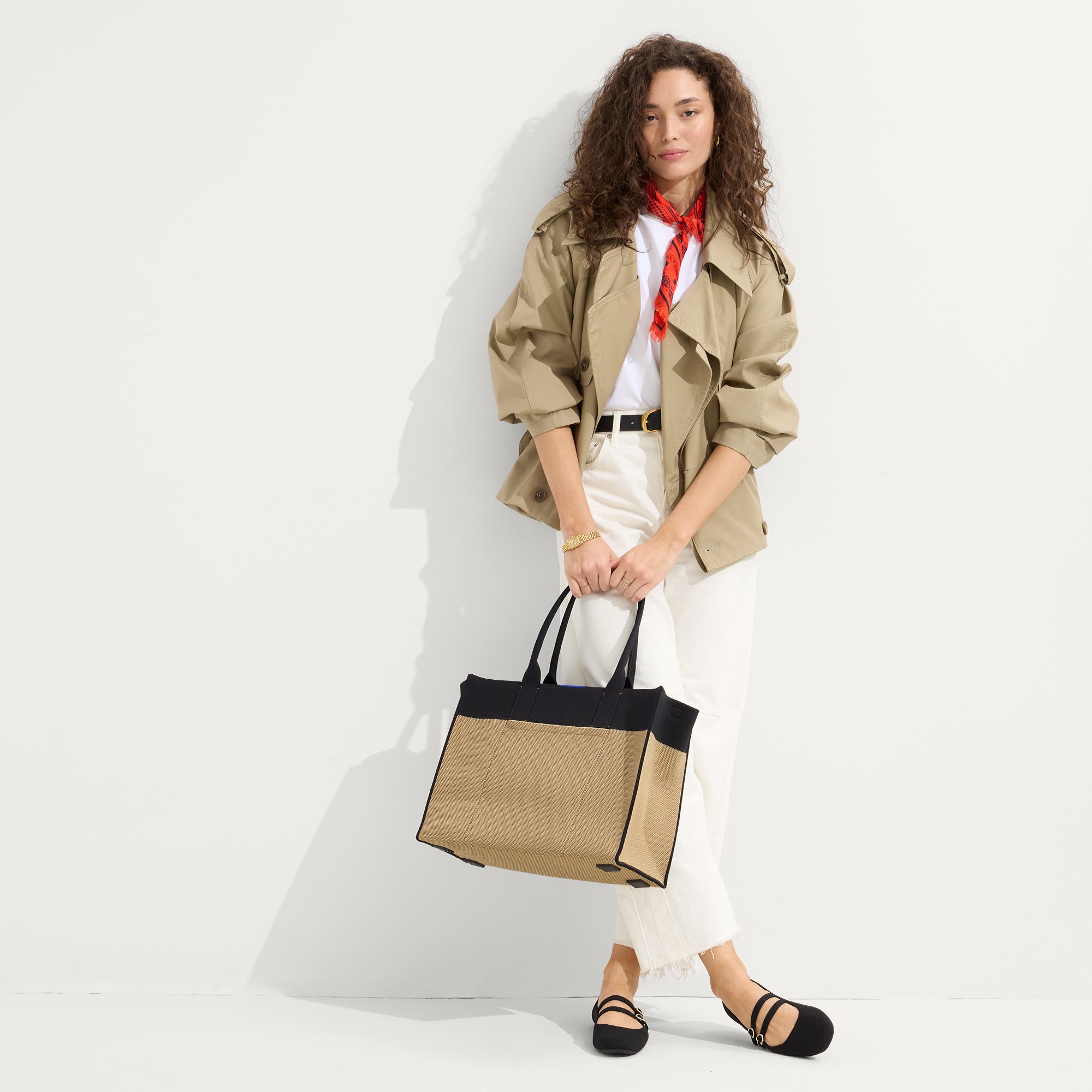 The Classic Tote - Tiramisu