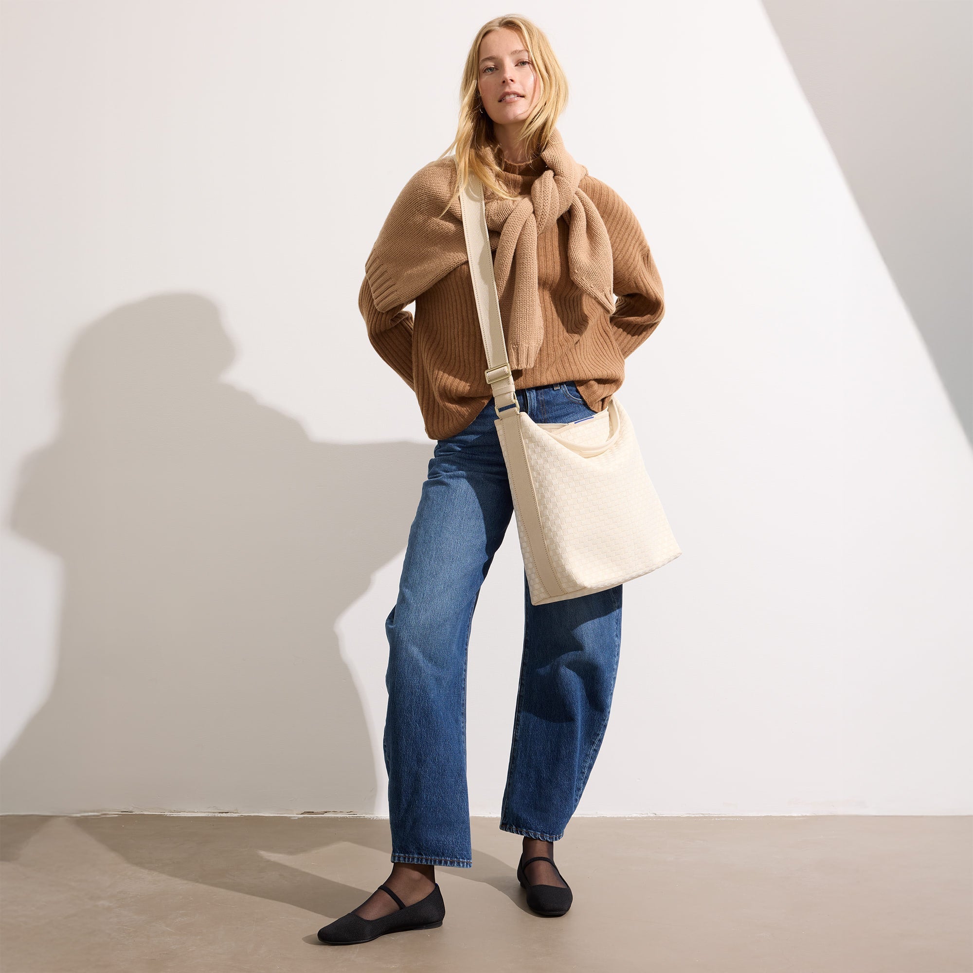 The Bucket Bag - White Sand