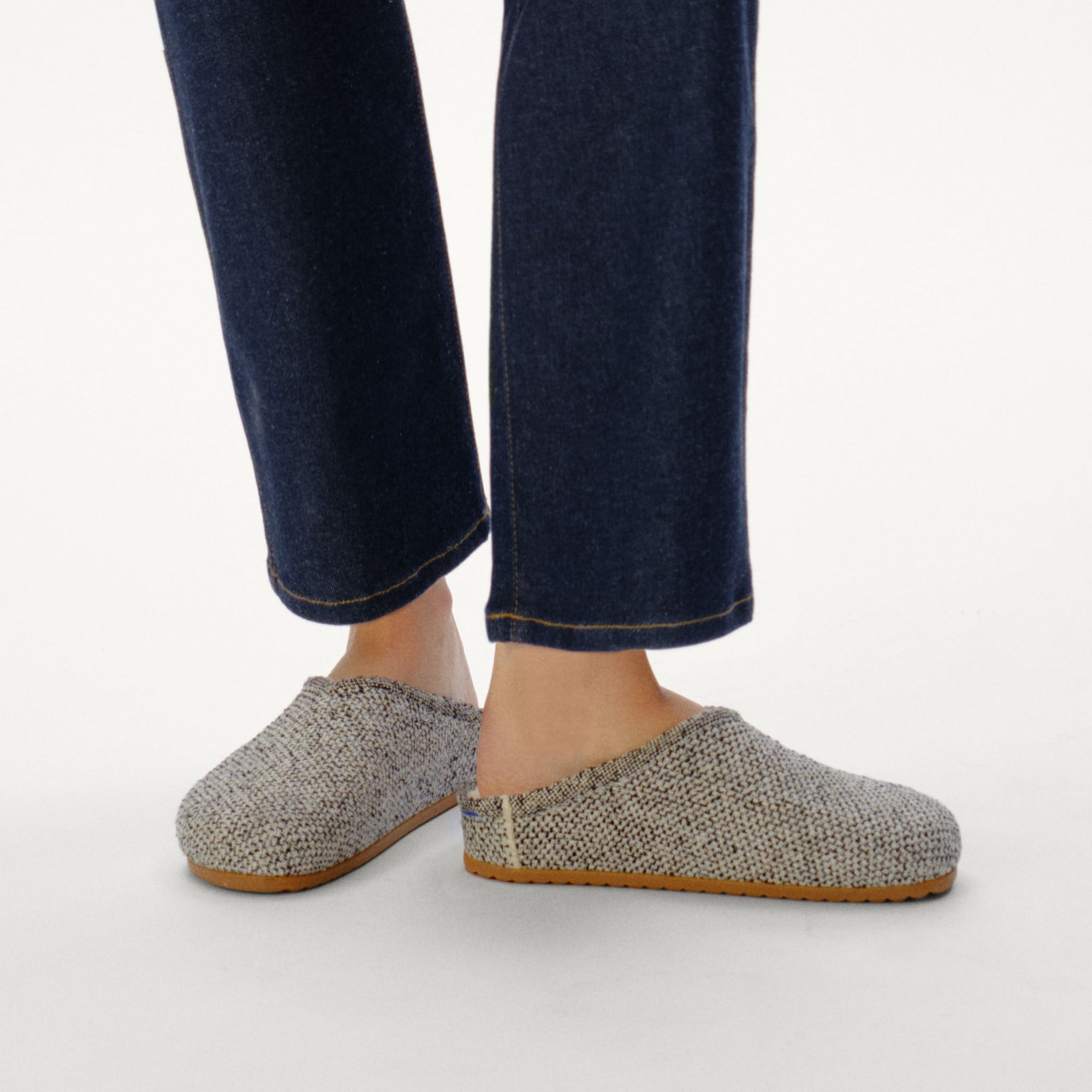 The Cozy Clog - Cookies and Cream Bouclé