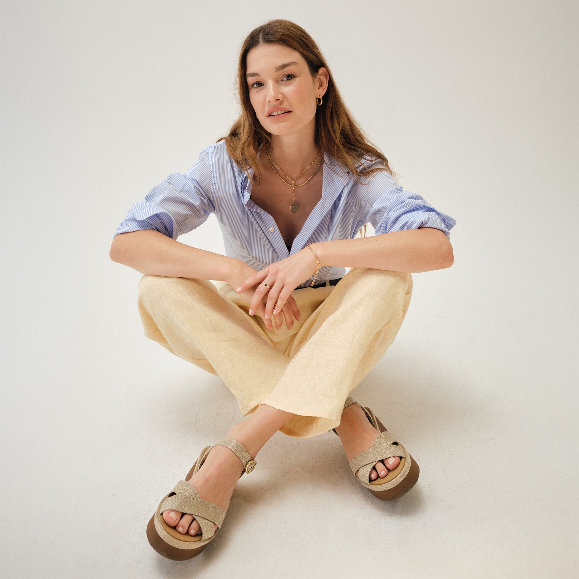 The Criss–Cross Lightweight Wedge Sandal - Aurora