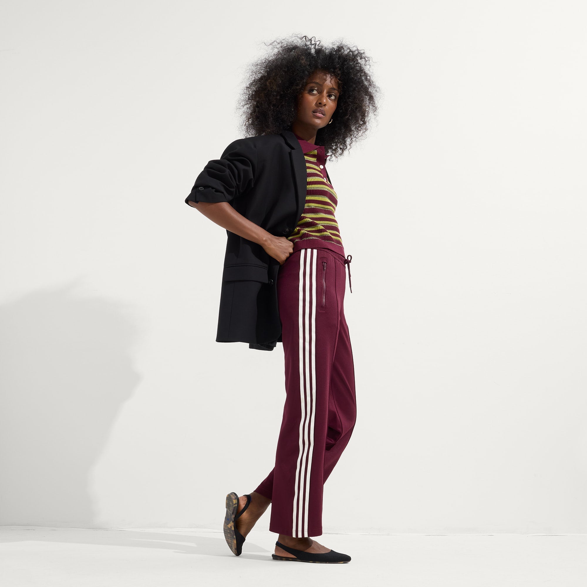 The Almond Slingback - Black