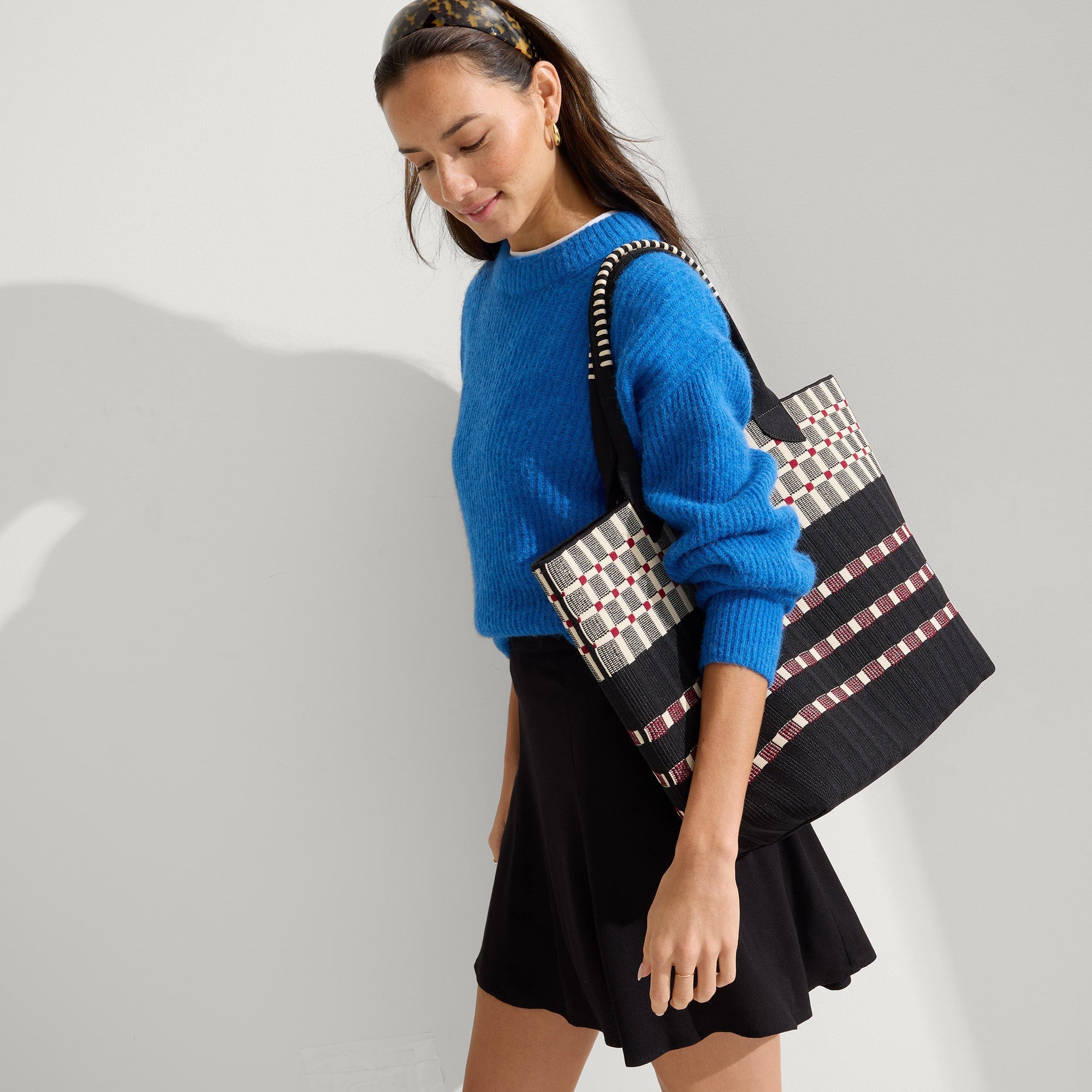 The Lightweight Tote - Newspaper